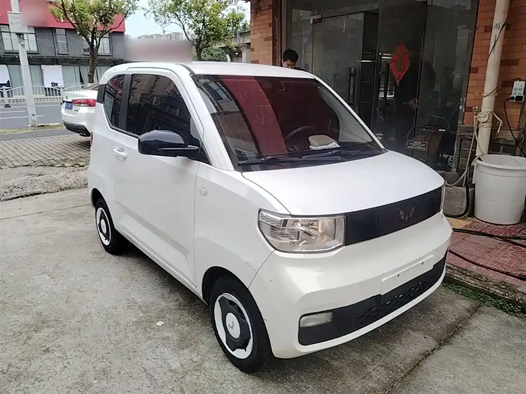 Wuling MINIEV — фото 4