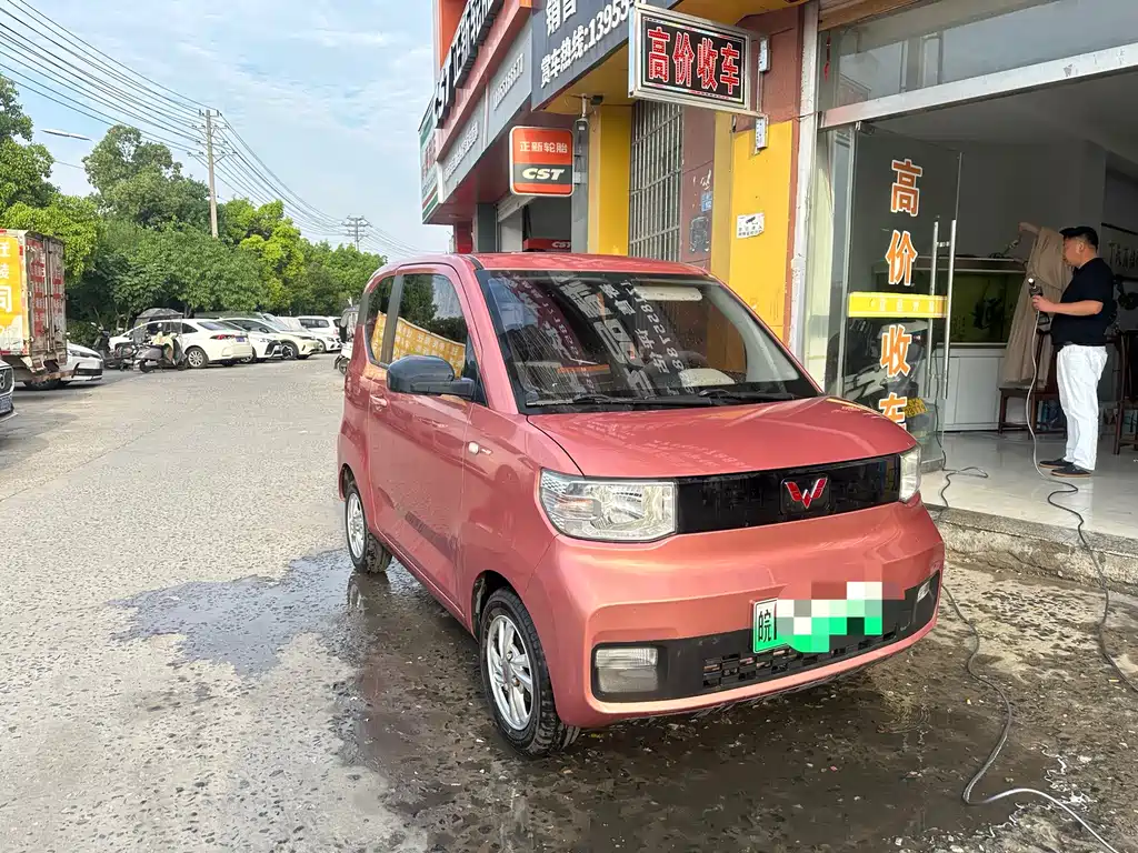 Wuling MINIEV — фото 3