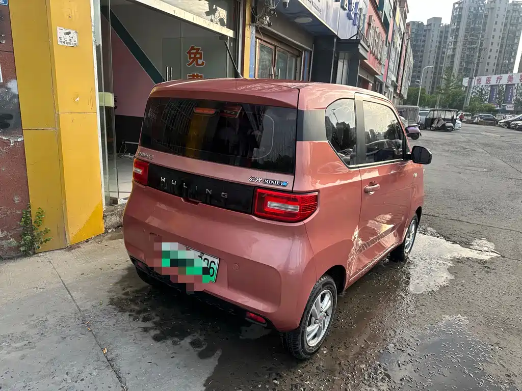 Wuling MINIEV — фото 6