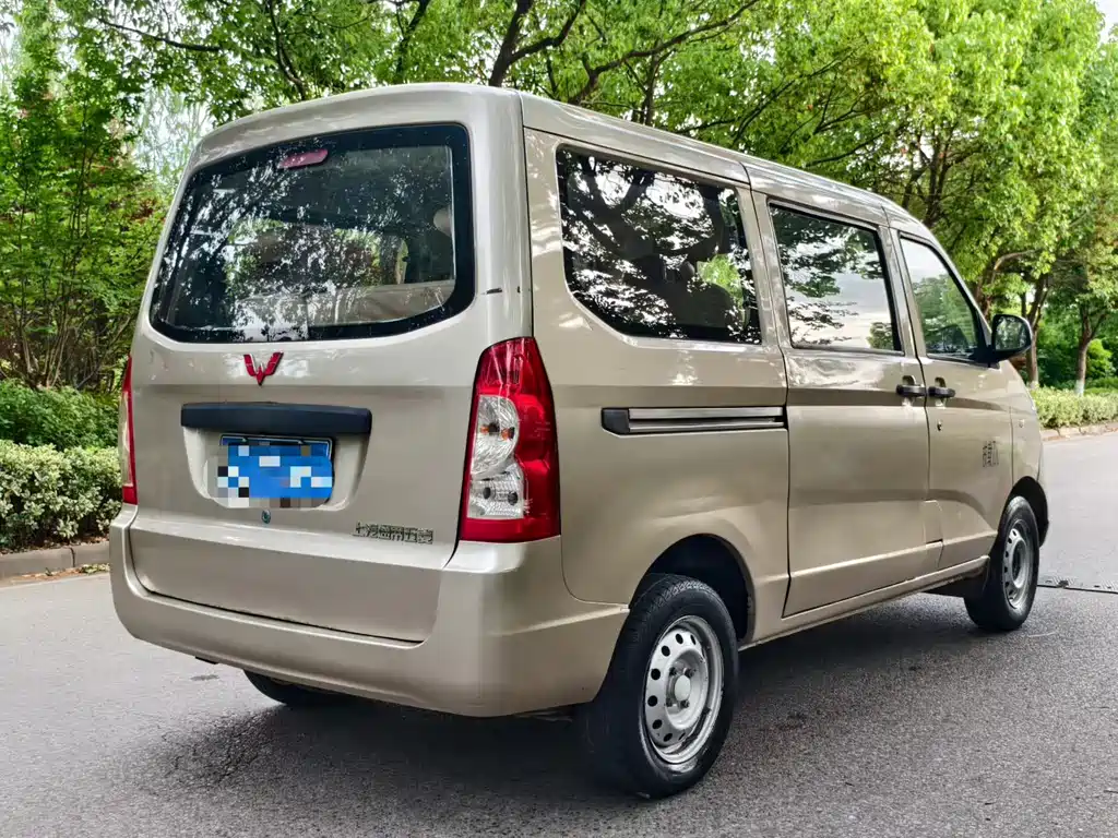 Wuling Rongguang — фото 3