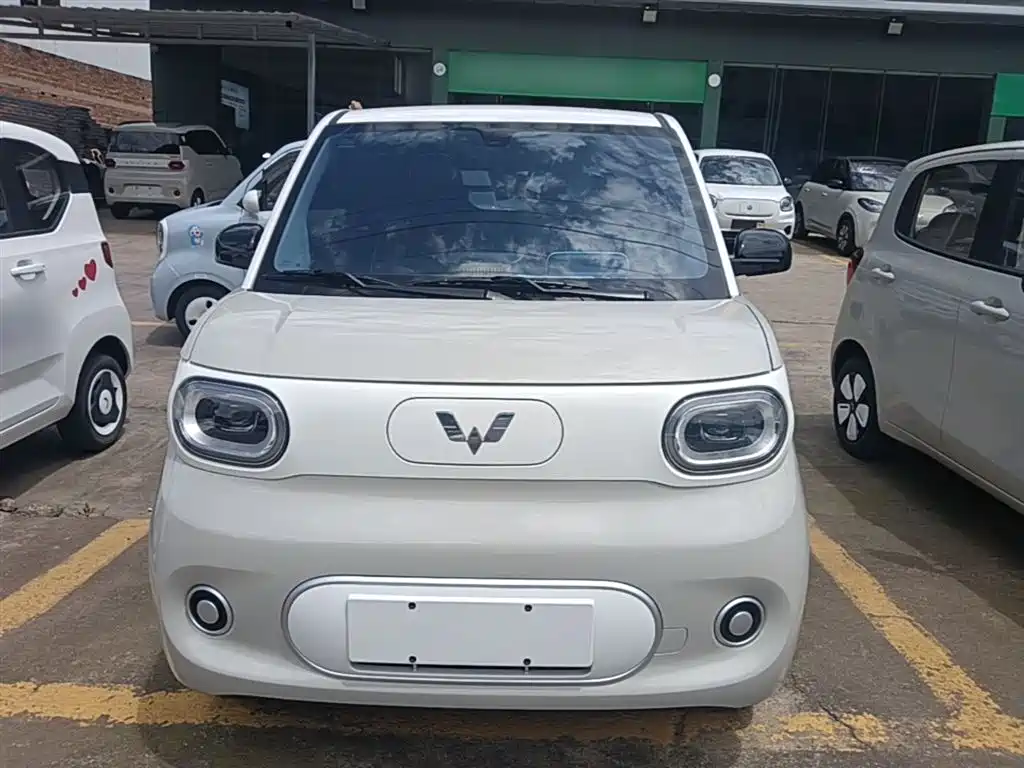 Wuling MINIEV — фото 3