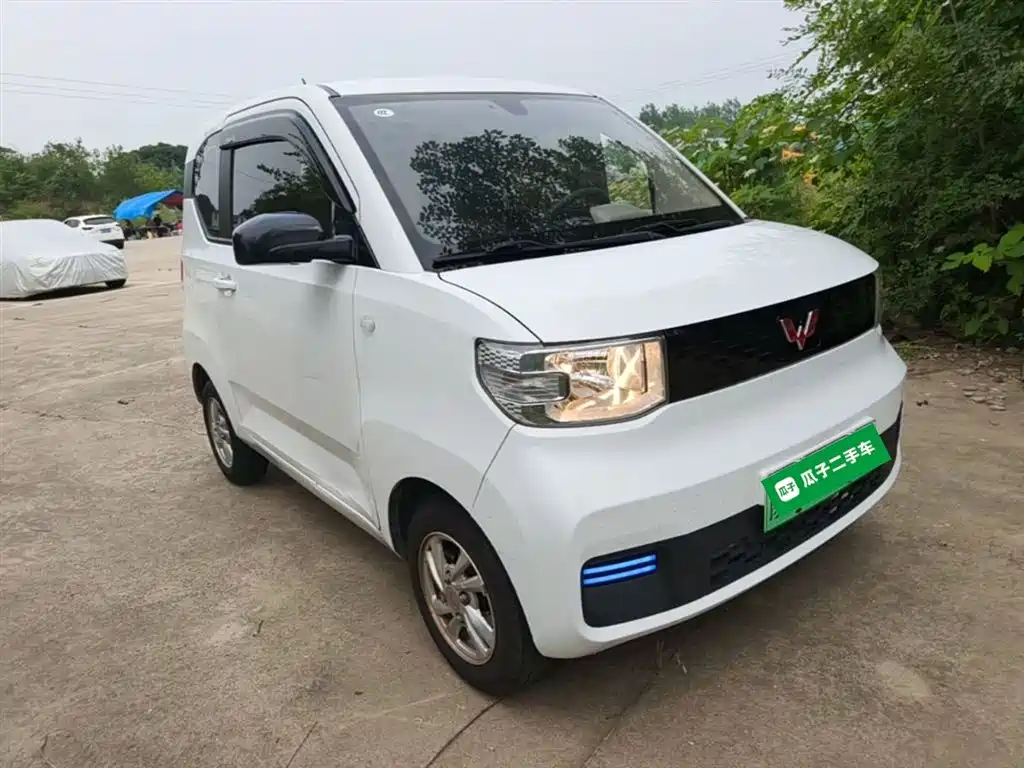 Wuling MINIEV — фото 4