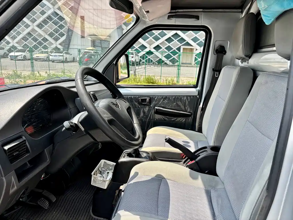 Wuling Rongguang Mini Truck — фото 9