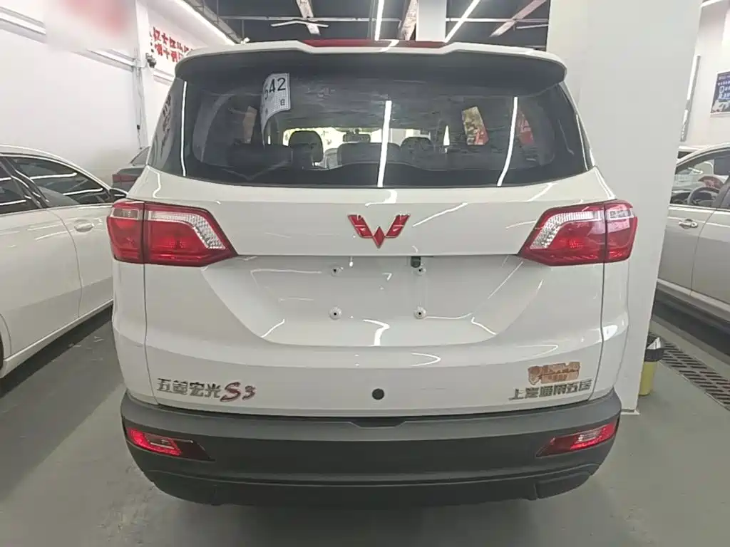 Wuling Hongguang S3 — фото 6