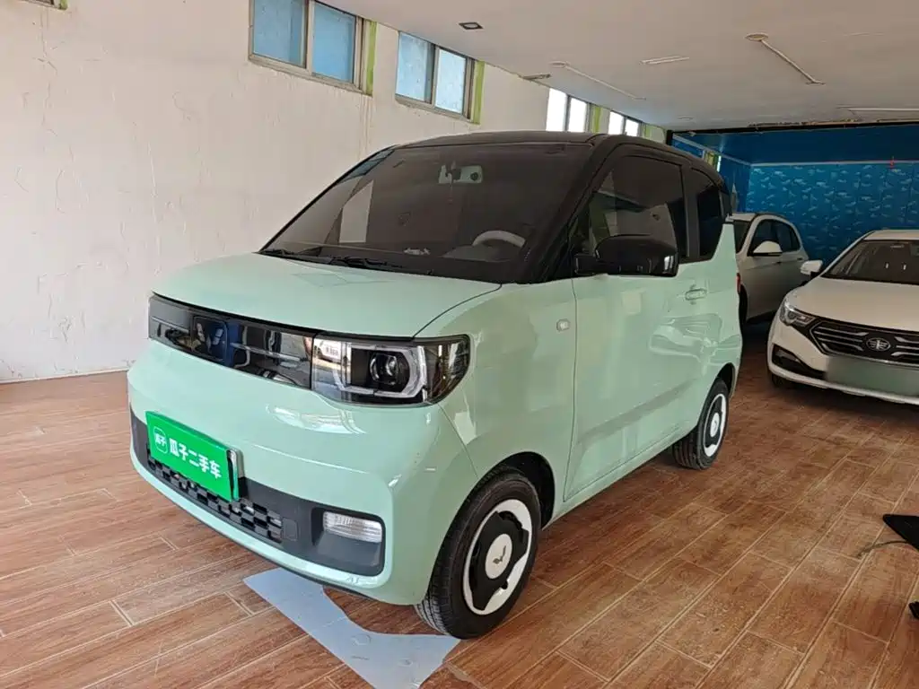 Wuling MINIEV — фото 2