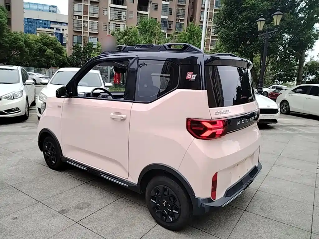 Wuling MINIEV — фото 5