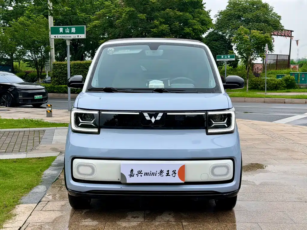 Wuling MINIEV — фото 2