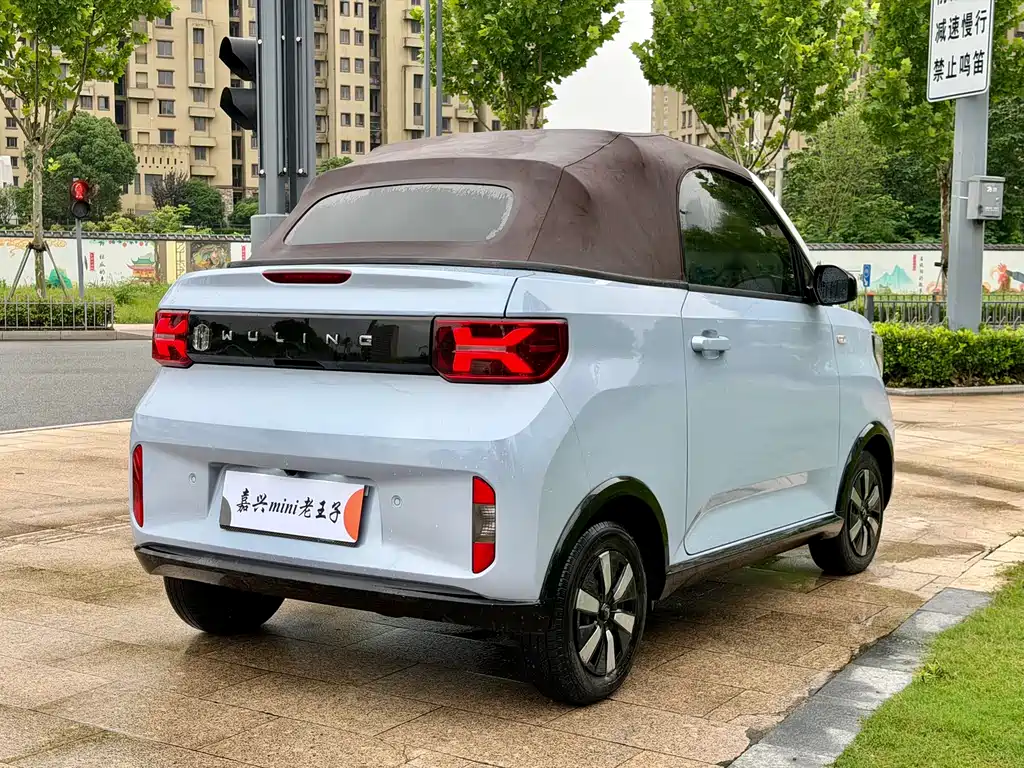 Wuling MINIEV — фото 6
