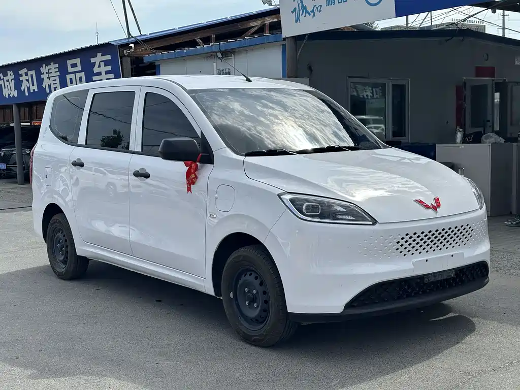 Wuling Hongguang EV — фото 3