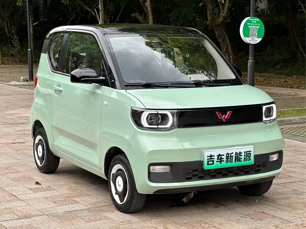 Wuling MINIEV — фото 3