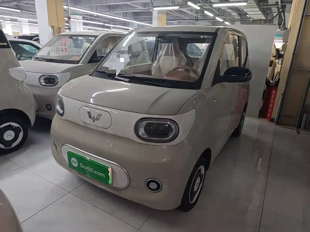 Wuling MINIEV — фото 2