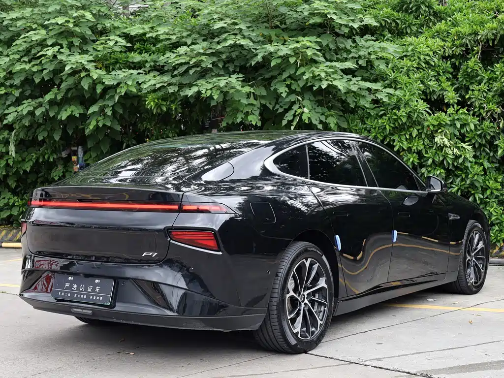 XPeng P7 — фото 7