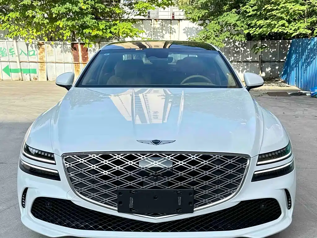 Genesis G80 — фото 2