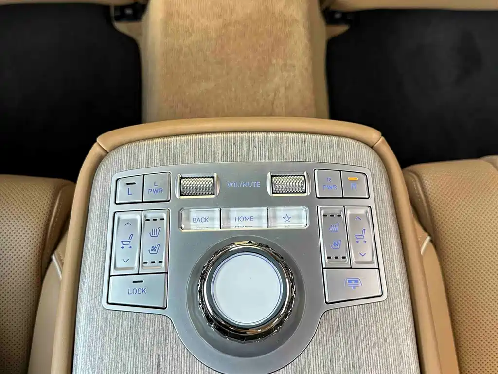 Genesis G80 — фото 10