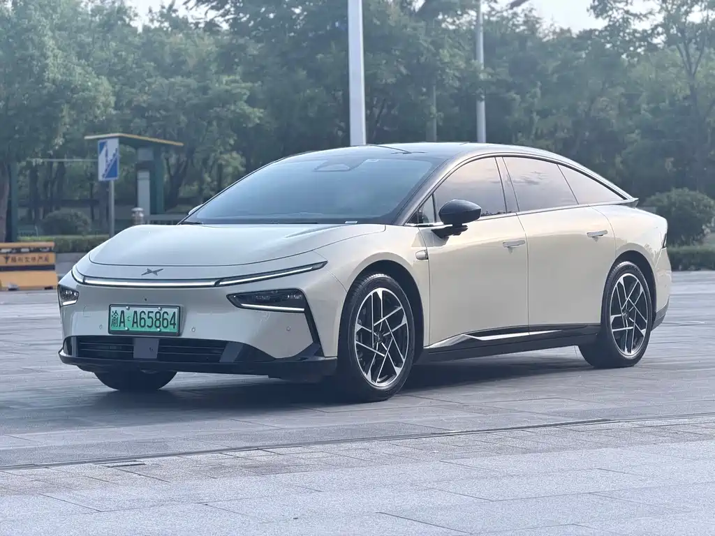 XPeng P7+