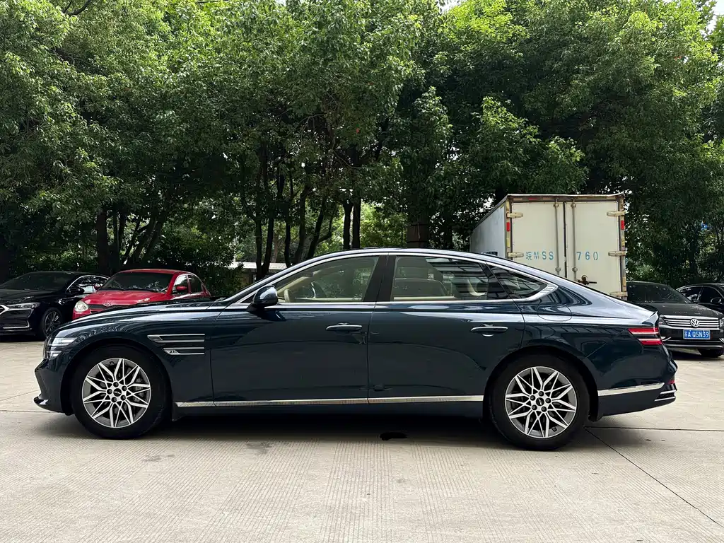 Genesis G80 — фото 10