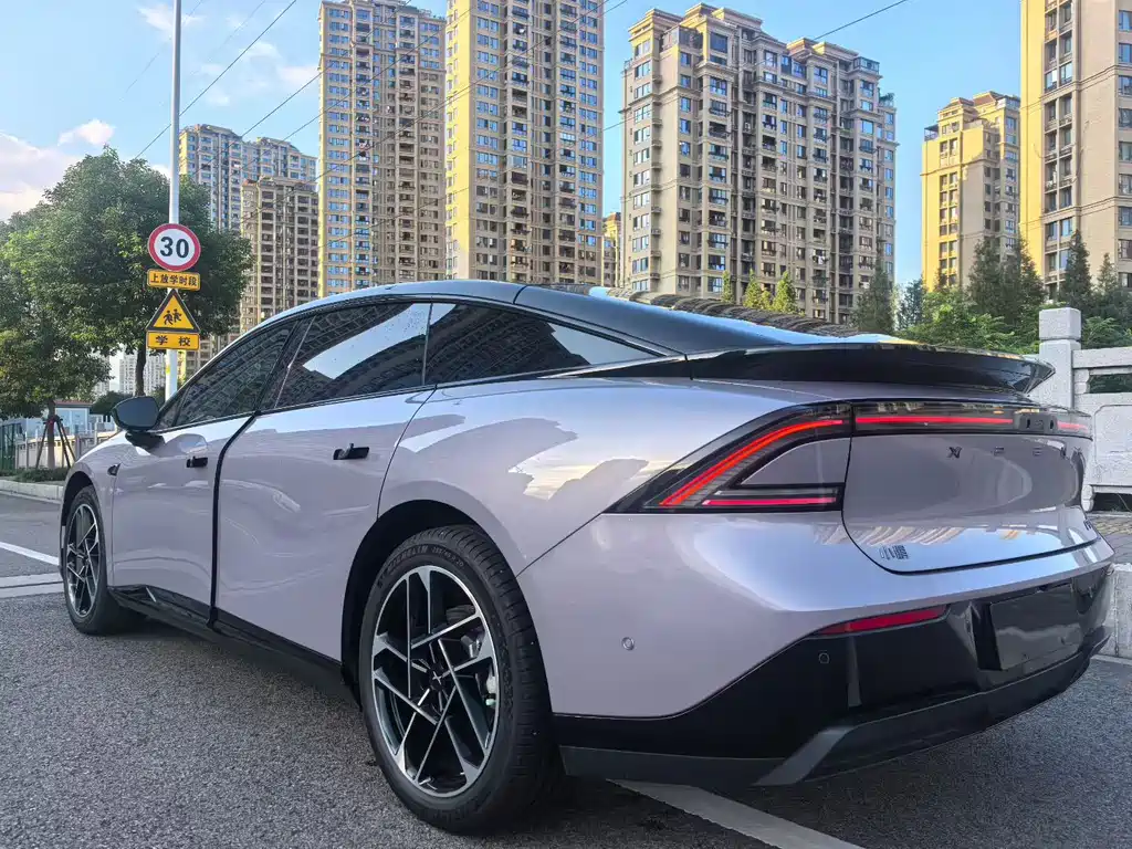 XPeng P7+ — фото 4