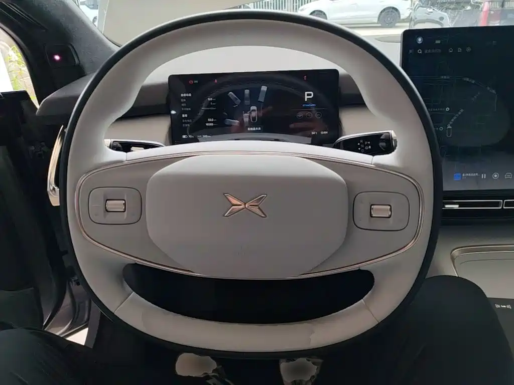 XPeng P7+ — фото 11