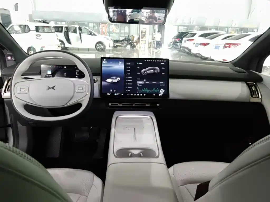 XPeng P7+ — фото 10
