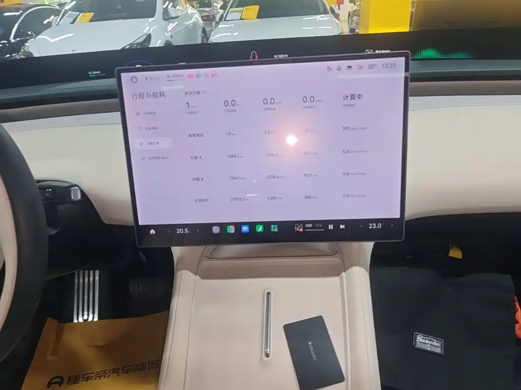 Xiaomi YU7 — фото 13