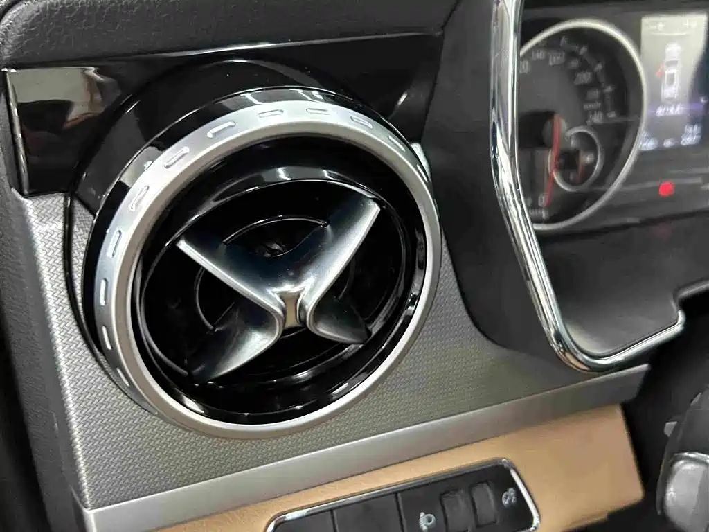 Yema Mustang T80 — фото 17