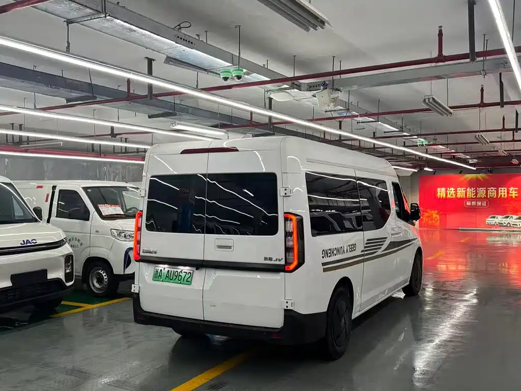 Yuan Cheng Yuan Cheng Super VAN — фото 9