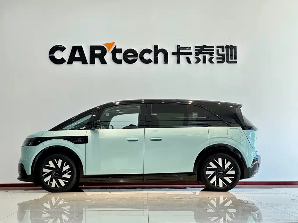 Zeekr MIX — фото 5
