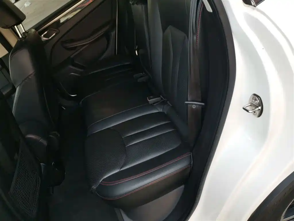 Zotye X5 — фото 17