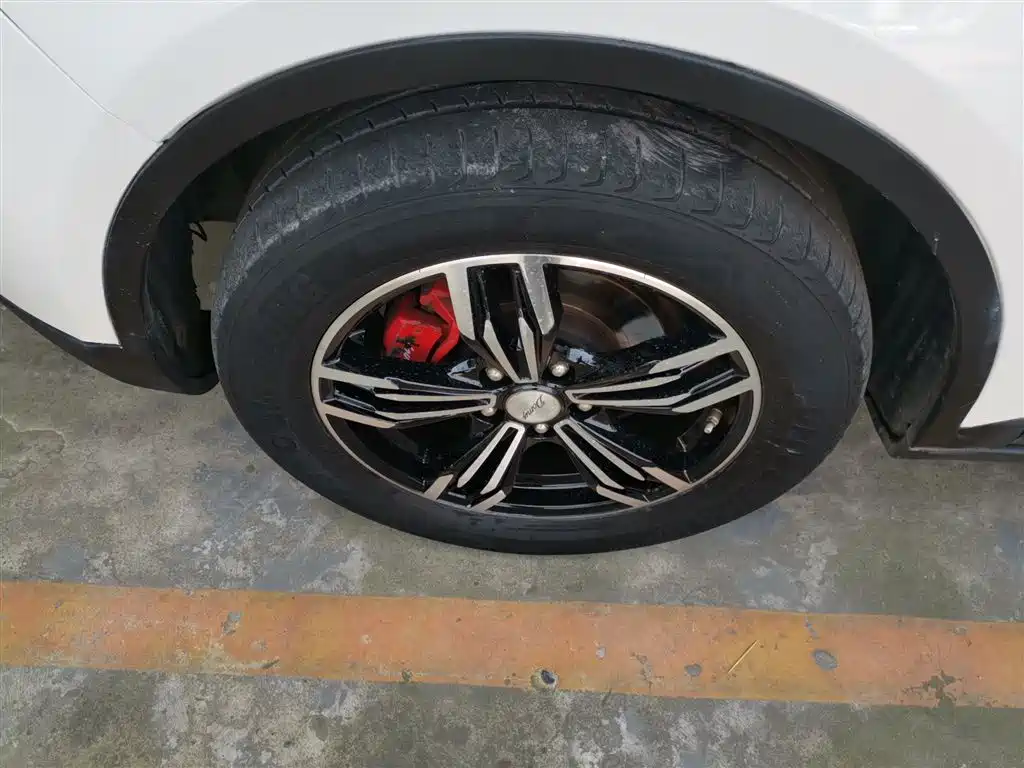 Zotye X5 — фото 23