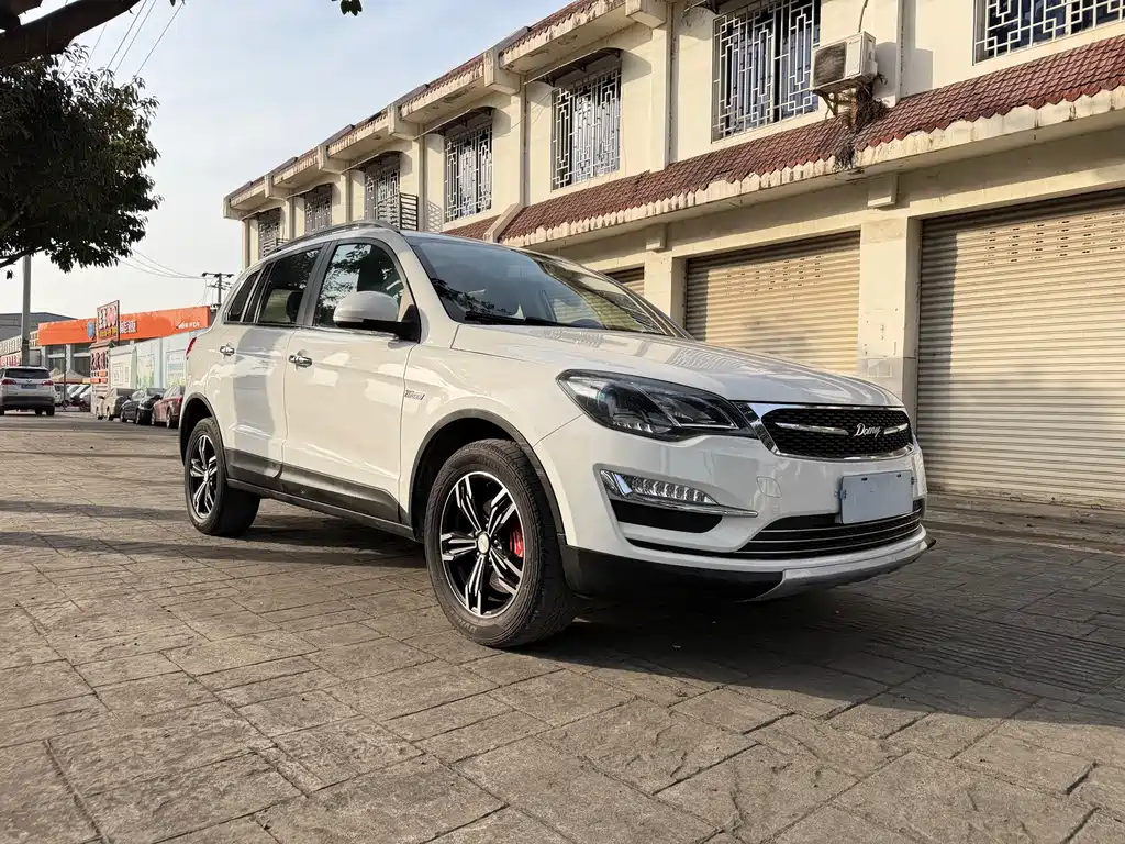 Zotye X5 — фото 3