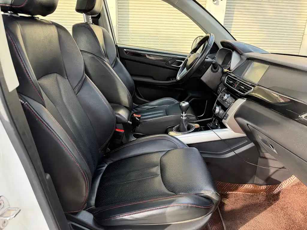 Zotye X5 — фото 7