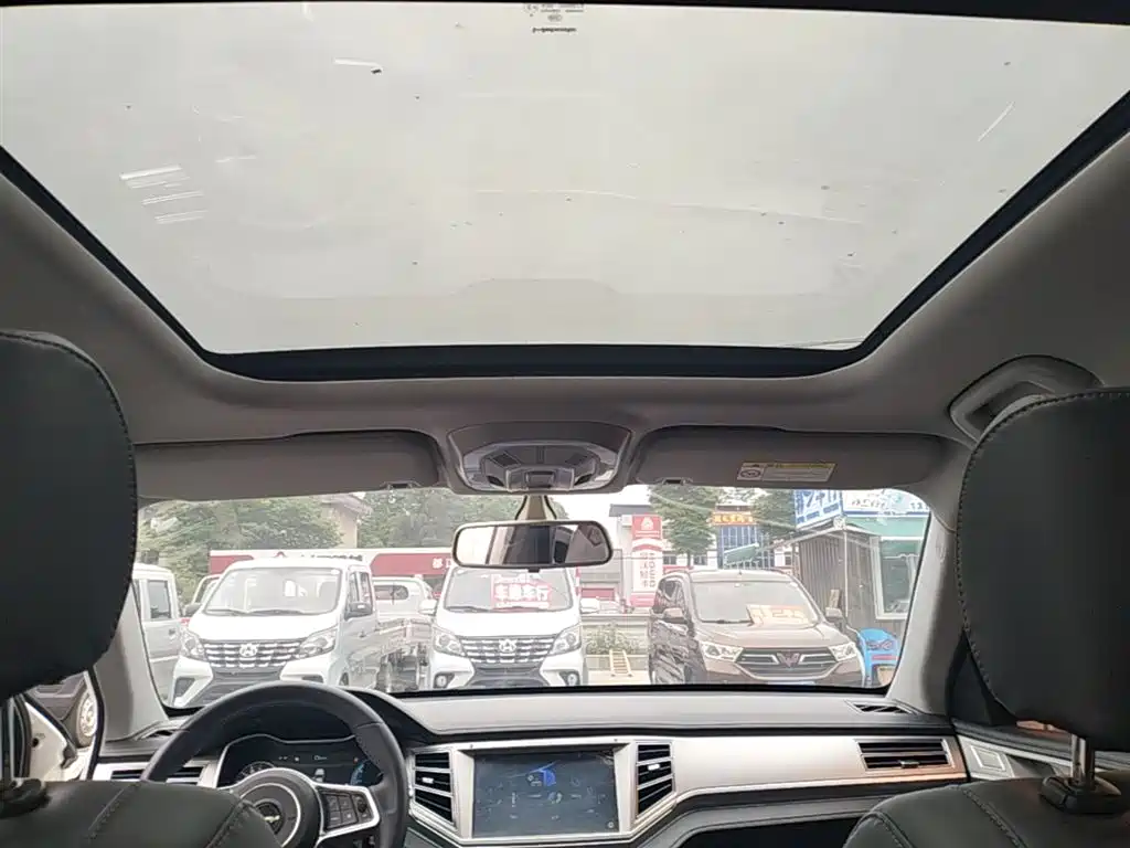 Zotye X7 — фото 18