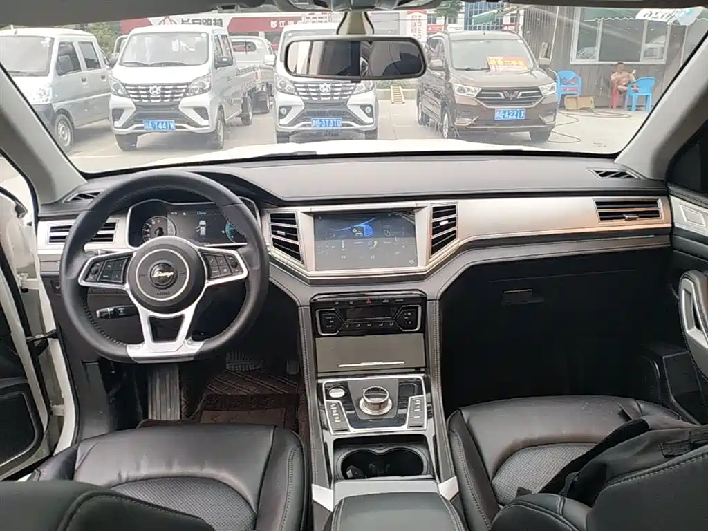 Zotye X7 — фото 10