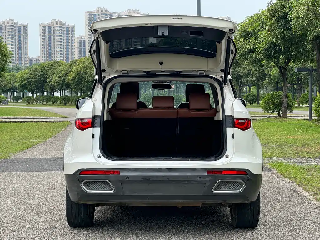 Zotye Zotye T700 — фото 15