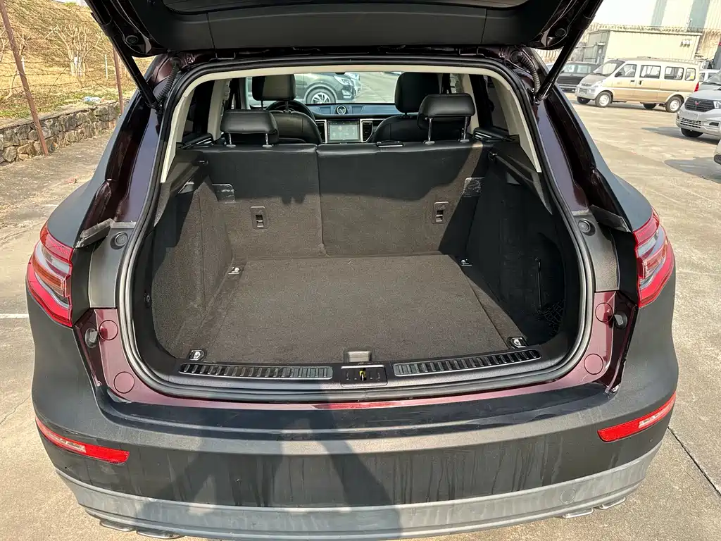 Zotye Zotye SR9 — фото 17