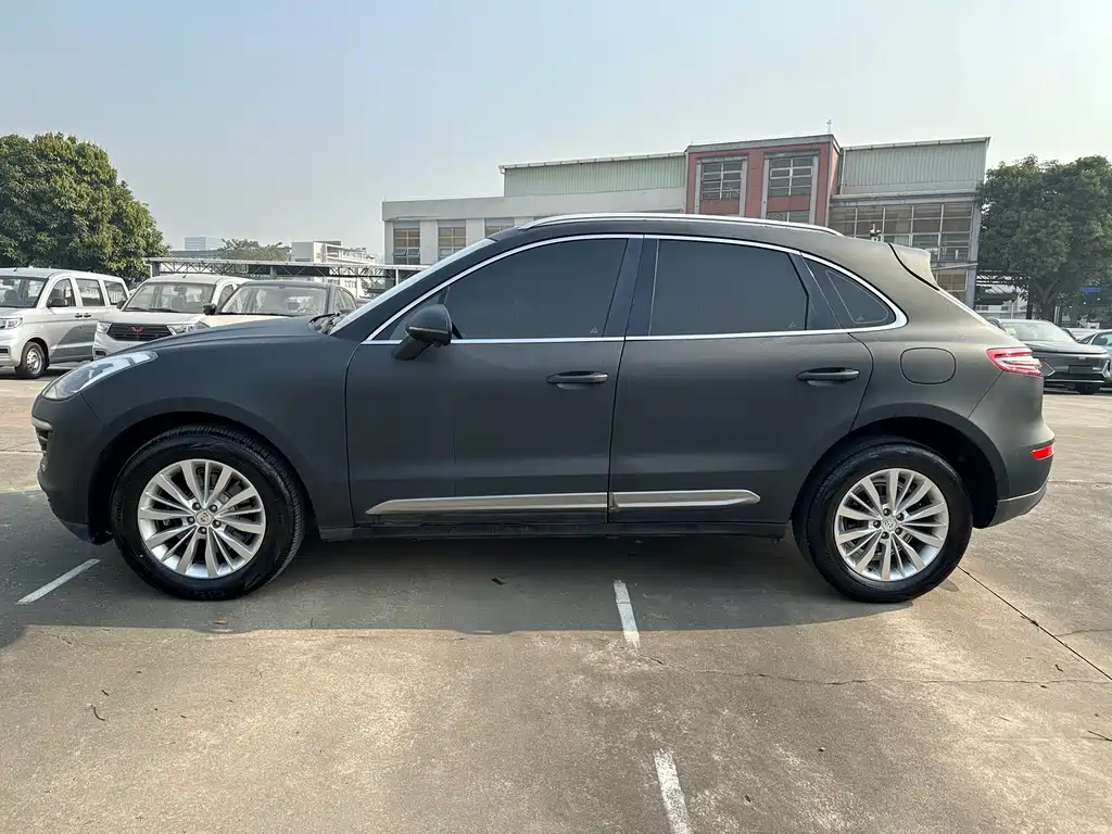 Zotye Zotye SR9 — фото 6