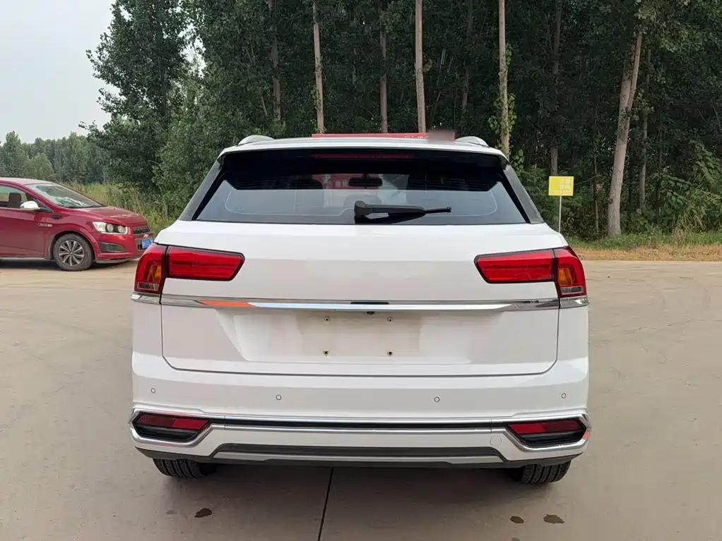 Zotye X7 — фото 5