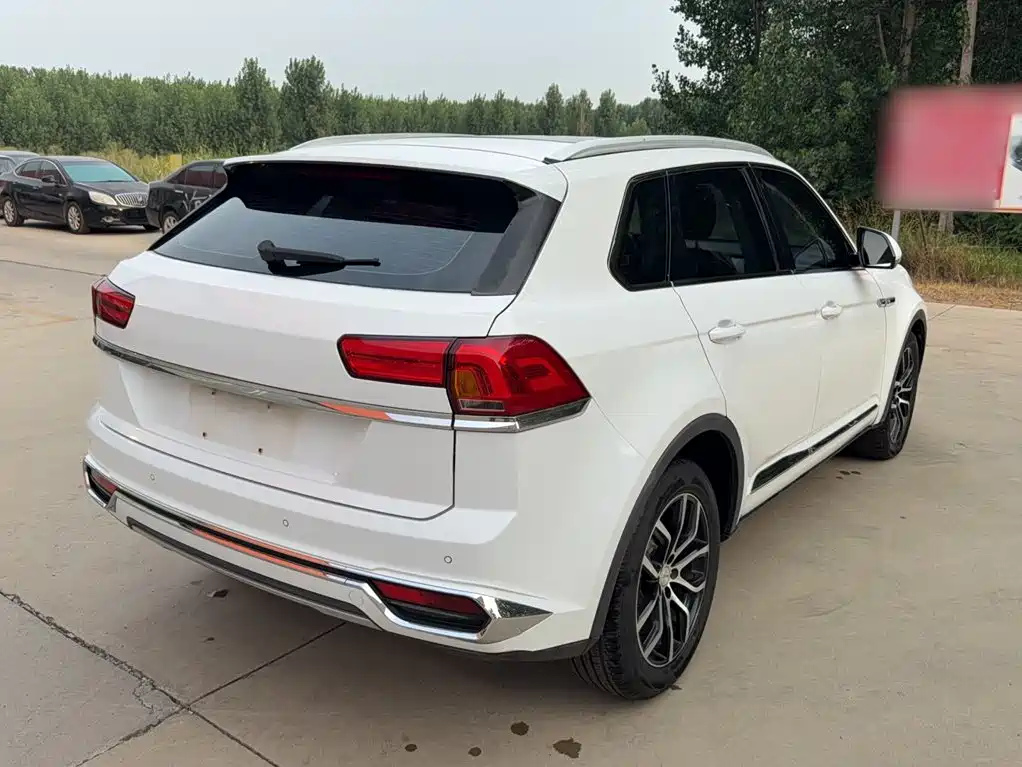 Zotye X7 — фото 6