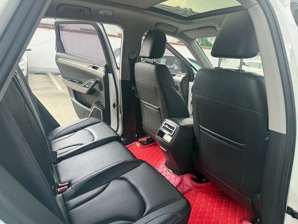 Zotye X7 — фото 8
