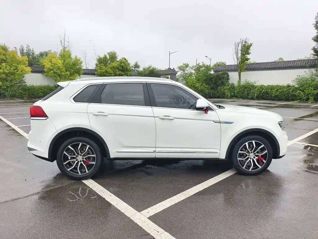 Zotye X7 — фото 4