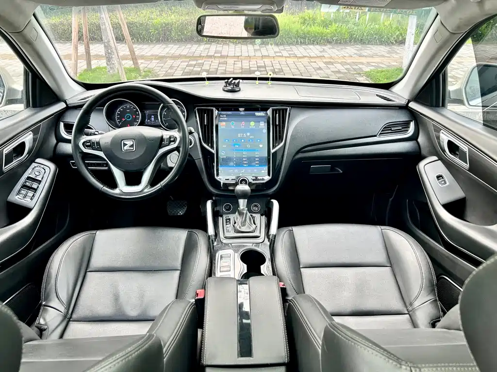 Zotye Zotye SR7 — фото 13