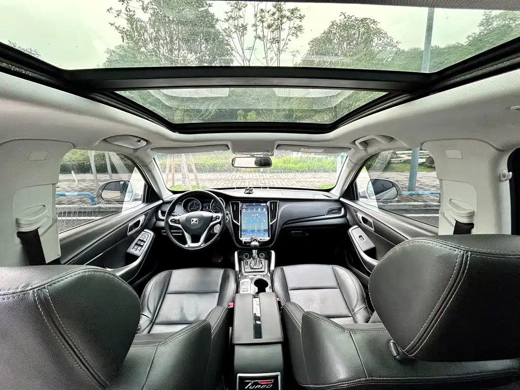 Zotye Zotye SR7 — фото 14