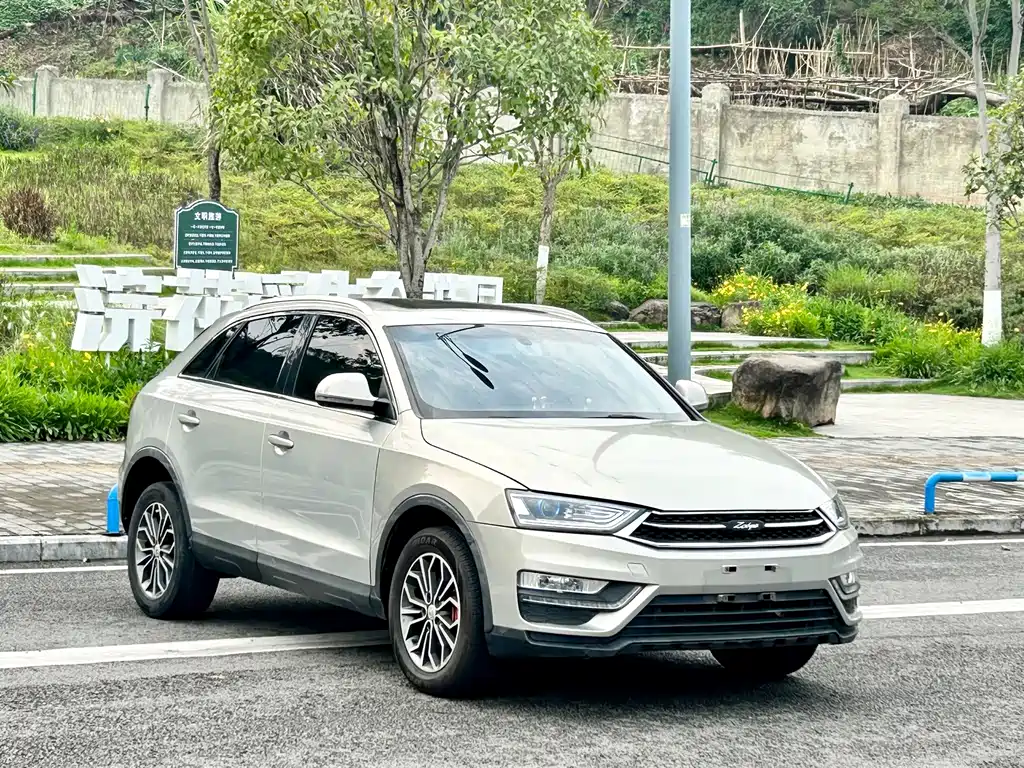 Zotye Zotye SR7 — фото 3