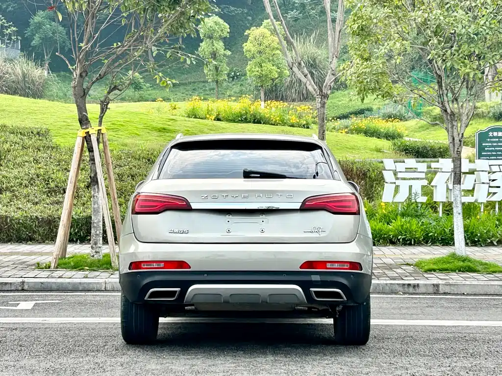 Zotye Zotye SR7 — фото 10