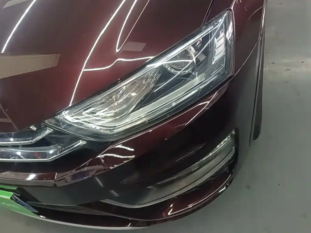 Zotye Zotye SR7 — фото 24