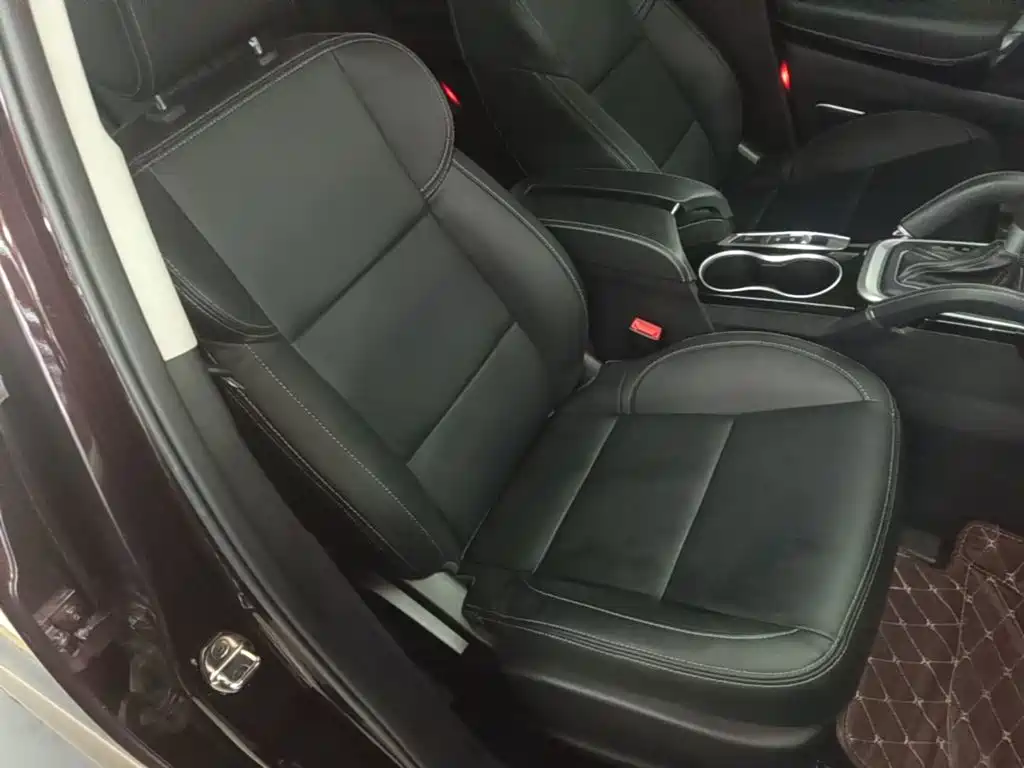 Zotye Zotye SR7 — фото 25