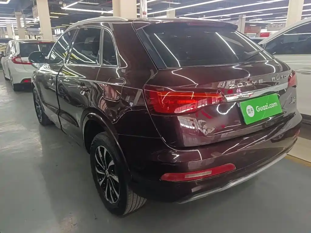 Zotye Zotye SR7 — фото 5