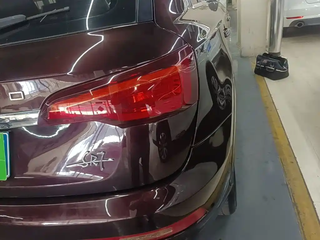 Zotye Zotye SR7 — фото 8