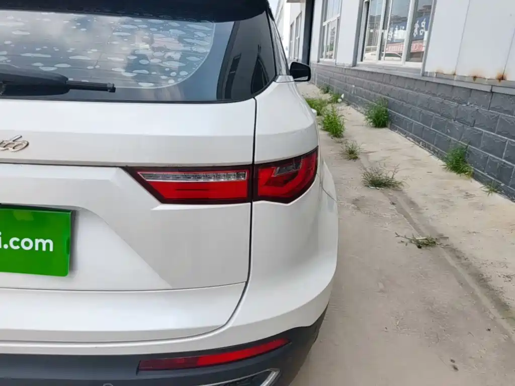Zotye Zotye T700 — фото 8