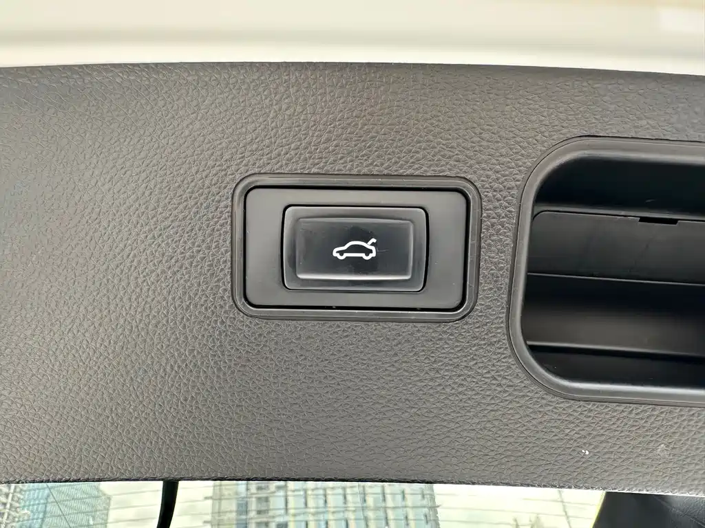 Zotye Zotye SR9 — фото 10